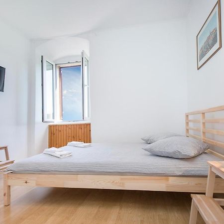 Appartement Studio Apartman Vedran à Labin  Extérieur photo